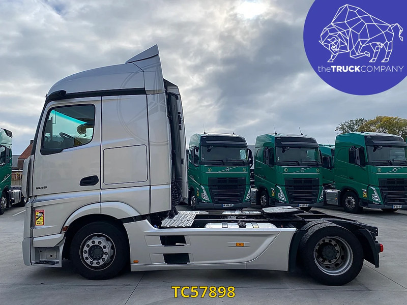 Mercedes-Benz Actros 1845 - Xe đầu kéo: hình 2 Mercedes-Benz Actros 1845 - Xe đầu kéo: hình 2