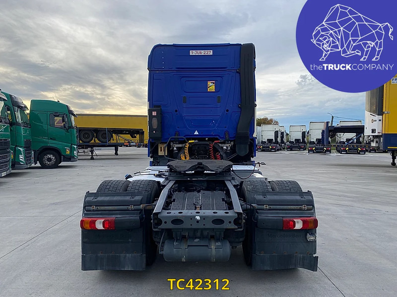 Mercedes-Benz Actros 1845 - Xe đầu kéo: hình 4 Mercedes-Benz Actros 1845 - Xe đầu kéo: hình 4