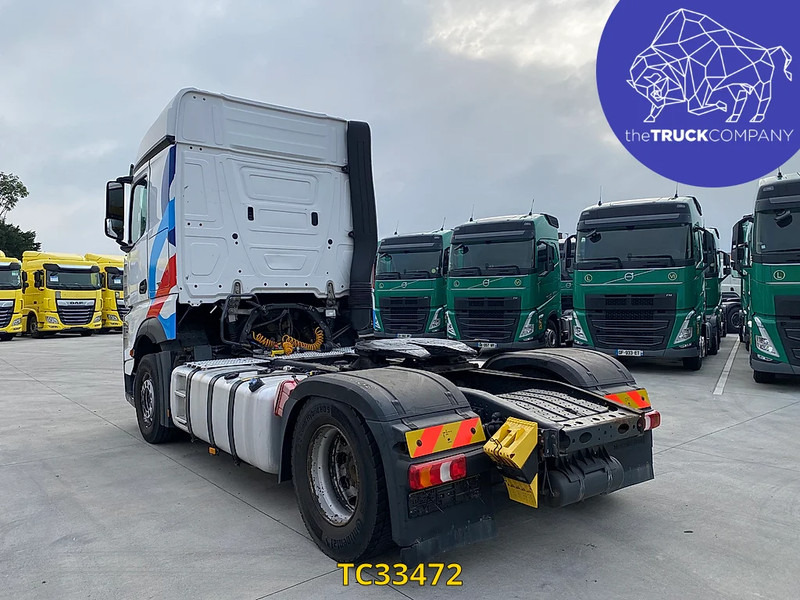 Mercedes-Benz Actros 1945 - Xe đầu kéo: hình 3 Mercedes-Benz Actros 1945 - Xe đầu kéo: hình 3