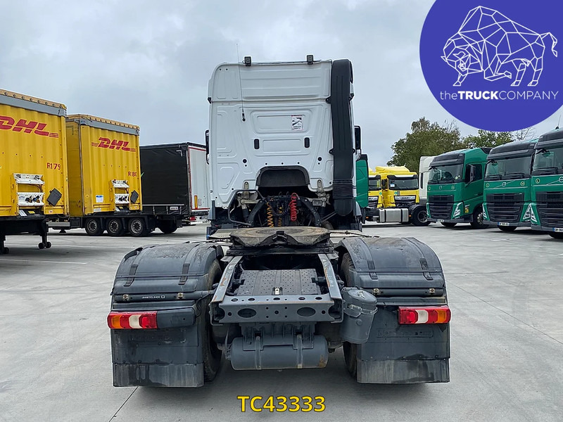 Mercedes-Benz Arocs 1943 - Xe đầu kéo: hình 4 Mercedes-Benz Arocs 1943 - Xe đầu kéo: hình 4