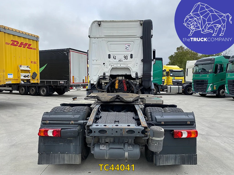 Mercedes-Benz Arocs 1943 - Xe đầu kéo: hình 4 Mercedes-Benz Arocs 1943 - Xe đầu kéo: hình 4