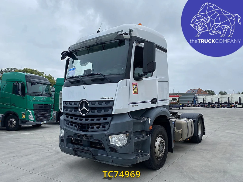 Mercedes-Benz Arocs 1943 - Xe đầu kéo: hình 1 Mercedes-Benz Arocs 1943 - Xe đầu kéo: hình 1