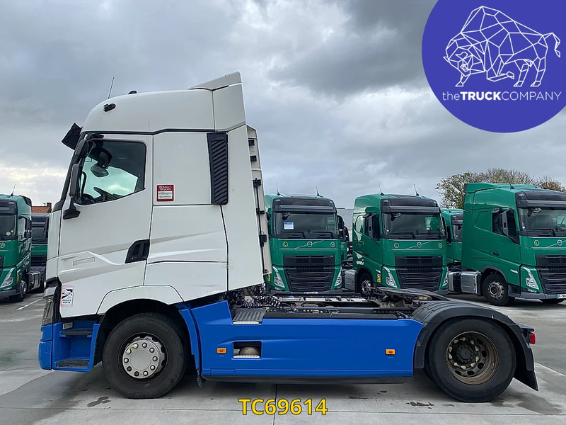 Renault T 480 - Xe đầu kéo: hình 2 Renault T 480 - Xe đầu kéo: hình 2