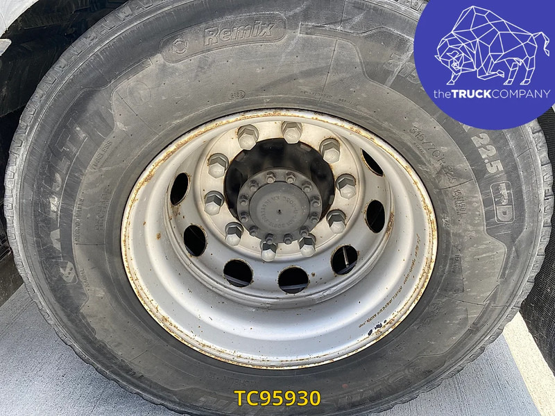 Volvo FH 460 - Xe đầu kéo: hình 4 Volvo FH 460 - Xe đầu kéo: hình 4