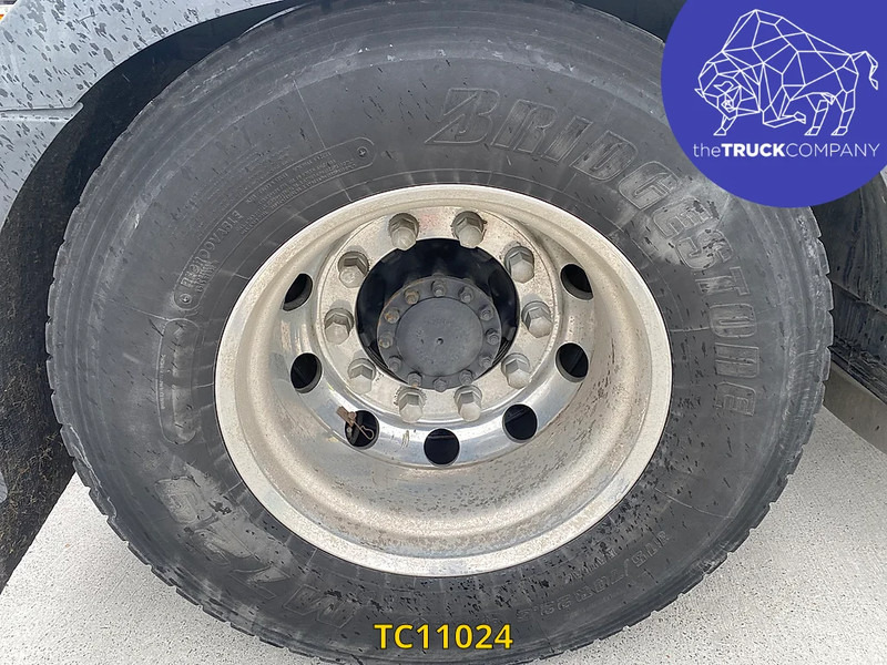 Volvo FH 460 - Xe đầu kéo: hình 4 Volvo FH 460 - Xe đầu kéo: hình 4