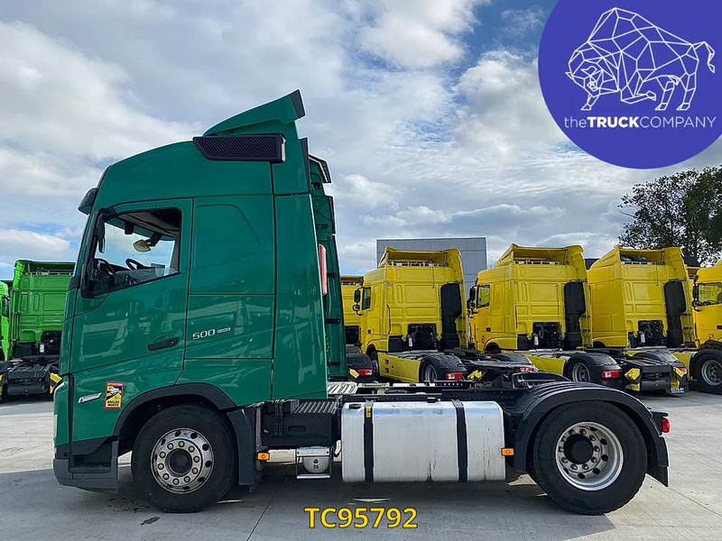 Volvo FH 500 - Xe đầu kéo: hình 2 Volvo FH 500 - Xe đầu kéo: hình 2