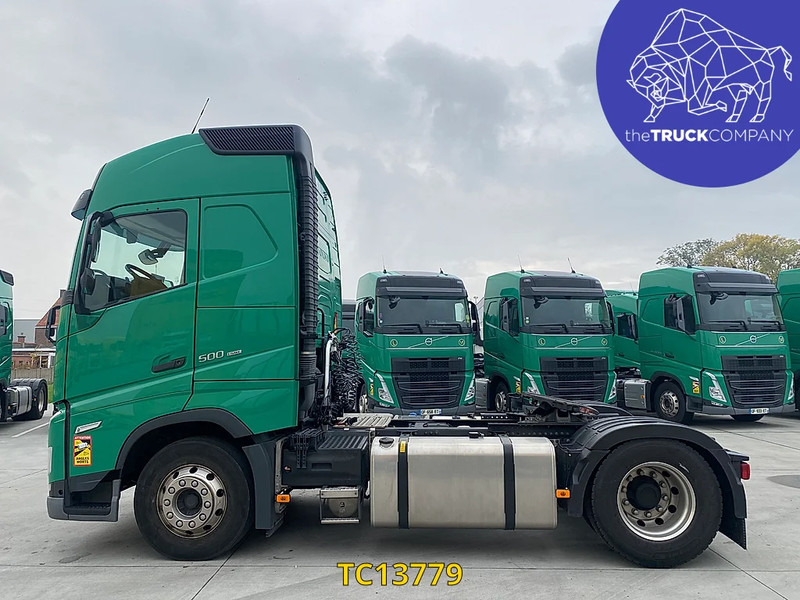 Volvo FH 500 - Xe đầu kéo: hình 2 Volvo FH 500 - Xe đầu kéo: hình 2