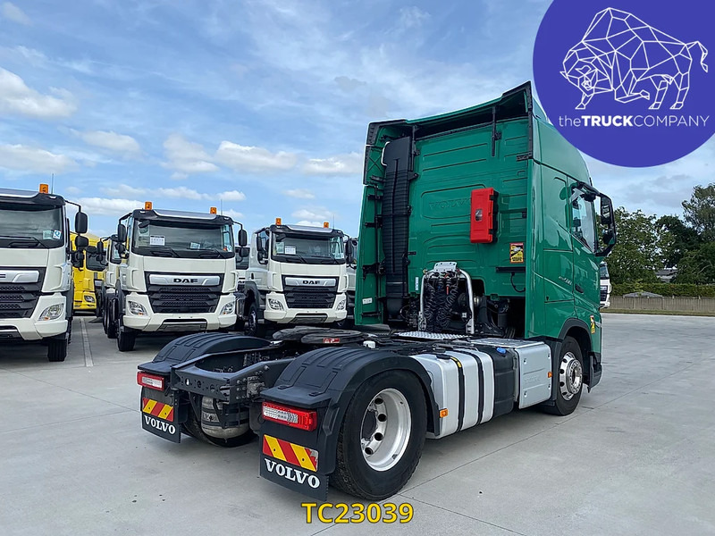 Volvo FH 500 - Xe đầu kéo: hình 2 Volvo FH 500 - Xe đầu kéo: hình 2