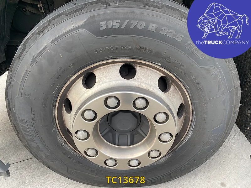 Xe đầu kéo Volvo FH 500: hình 17