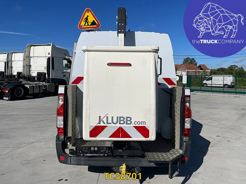 Renault Master tronqué - Xe tải nhỏ: hình 4 Renault Master tronqué - Xe tải nhỏ: hình 4