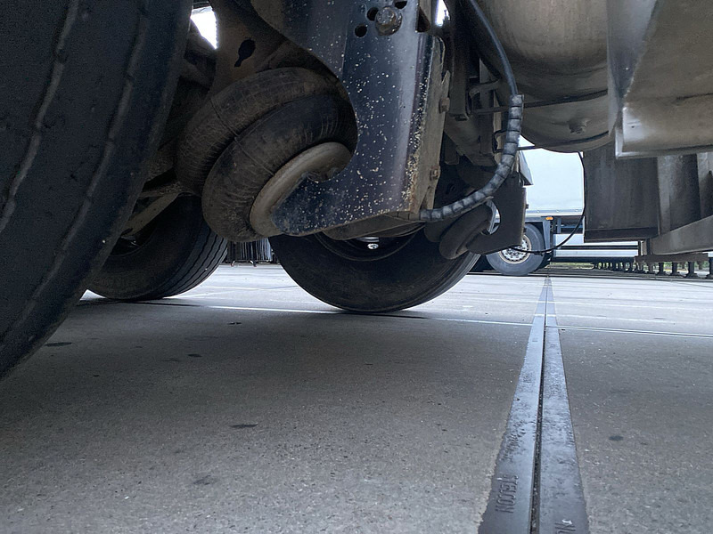 Sơ mi rơ moóc bồn ETA SR3A FOODSTUFF MILK 4 COMP 29M3: hình 9 Sơ mi rơ moóc bồn ETA SR3A FOODSTUFF MILK 4 COMP 29M3: hình 9