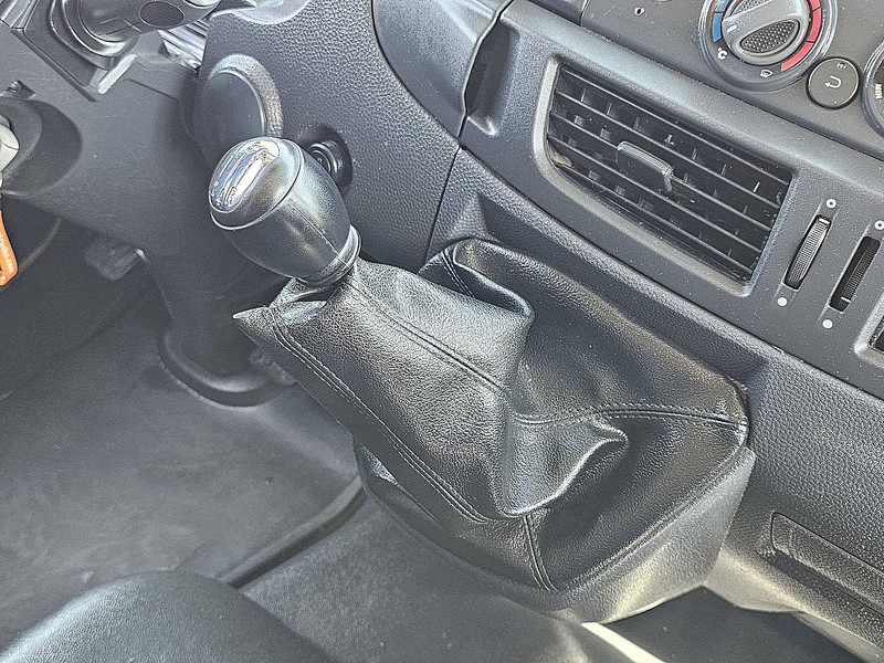 Xe tải hộp Iveco 80E16 EUROCARGO MANUAL AIRCO: hình 12 Xe tải hộp Iveco 80E16 EUROCARGO MANUAL AIRCO: hình 12