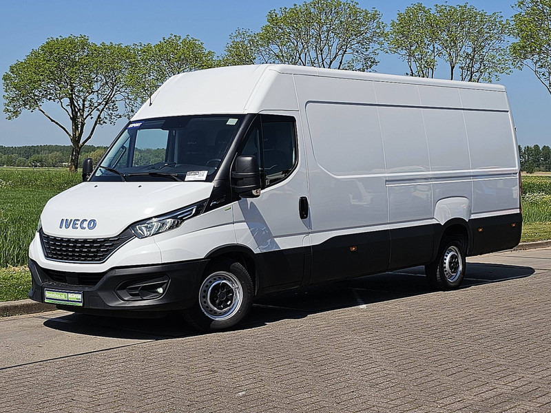 Iveco Daily 35S18 ac aut. 3.0ltr EURO6 - Xe van chở hàng: hình 2 Iveco Daily 35S18 ac aut. 3.0ltr EURO6 - Xe van chở hàng: hình 2