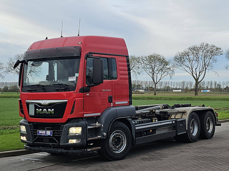 MAN 26.440 TGS - Xe tải nâng móc: hình 2 MAN 26.440 TGS - Xe tải nâng móc: hình 2