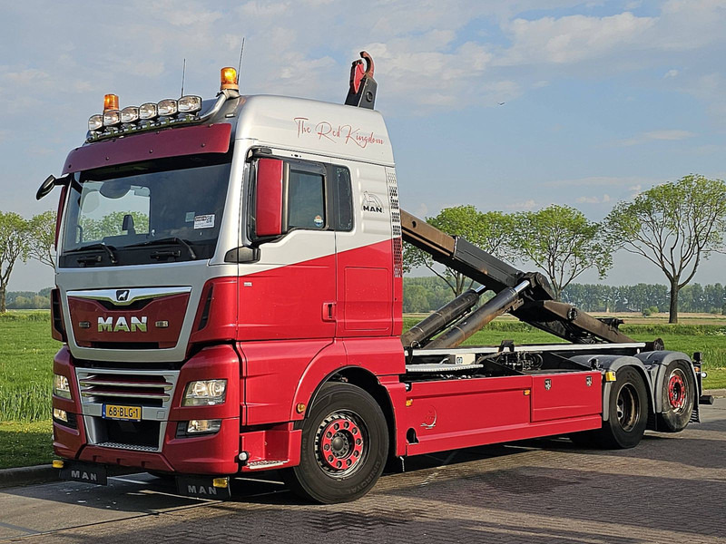 MAN 26.500 TGX 6X2 VDL 25 TON - Xe tải nâng móc: hình 2 MAN 26.500 TGX 6X2 VDL 25 TON - Xe tải nâng móc: hình 2