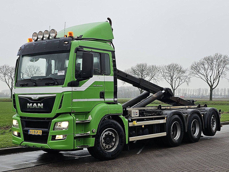 MAN 35.440 TGS - Xe tải nâng móc: hình 2 MAN 35.440 TGS - Xe tải nâng móc: hình 2