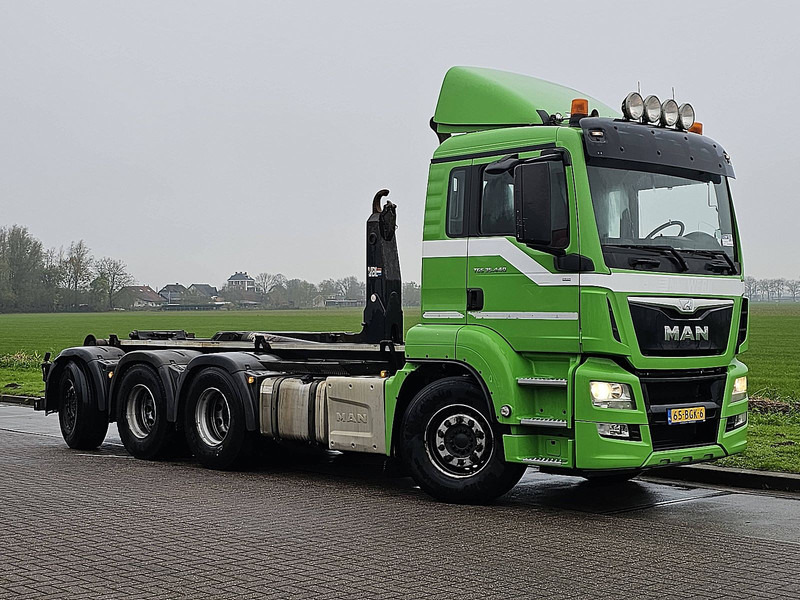 MAN 35.440 TGS - Xe tải nâng móc: hình 5 MAN 35.440 TGS - Xe tải nâng móc: hình 5