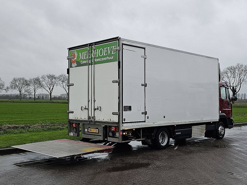 MAN 8.140 L2000 NL TRUCK TAILLIFT - Xe tải hộp: hình 3 MAN 8.140 L2000 NL TRUCK TAILLIFT - Xe tải hộp: hình 3