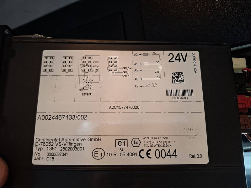 Cho thuê Mercedes-Benz AROCS 3240 Palfinger PK 27001-E Mercedes-Benz AROCS 3240 Palfinger PK 27001-E: hình 18 Cho thuê Mercedes-Benz AROCS 3240 Palfinger PK 27001-E Mercedes-Benz AROCS 3240 Palfinger PK 27001-E: hình 18