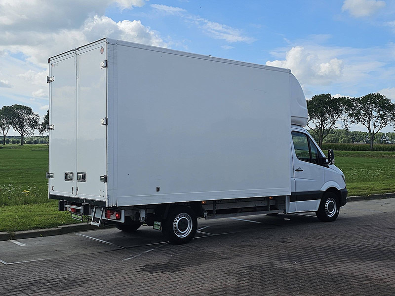 Mercedes-Benz Sprinter 316 CDI 43 - Xe tải nhỏ thùng kín: hình 3 Mercedes-Benz Sprinter 316 CDI 43 - Xe tải nhỏ thùng kín: hình 3