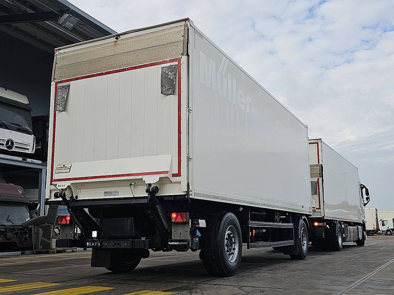 Mueller PRASQ18 TAILLIFT - Rơ moóc hộp kín: hình 1 Mueller PRASQ18 TAILLIFT - Rơ moóc hộp kín: hình 1