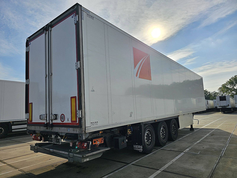 Schmitz Cargobull SCB*S3B - Sơ mi rơ moóc đông lạnh: hình 2 Schmitz Cargobull SCB*S3B - Sơ mi rơ moóc đông lạnh: hình 2