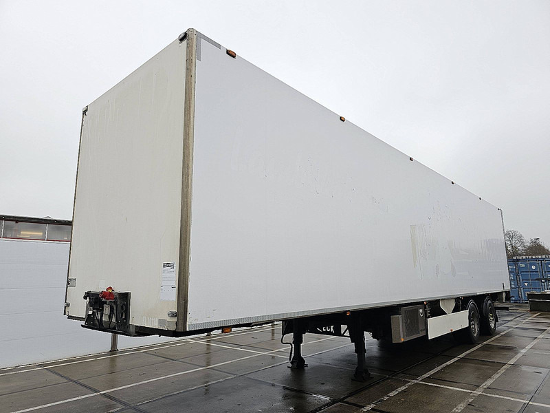 Van Eck U T-2 I - Sơ mi rơ moóc hộp kín: hình 1 Van Eck U T-2 I - Sơ mi rơ moóc hộp kín: hình 1