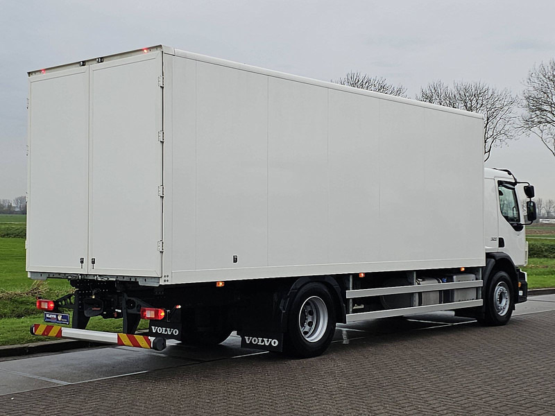 Volvo FE 320.18 6900 KM LIKE NEW!! - Xe tải hộp: hình 3 Volvo FE 320.18 6900 KM LIKE NEW!! - Xe tải hộp: hình 3