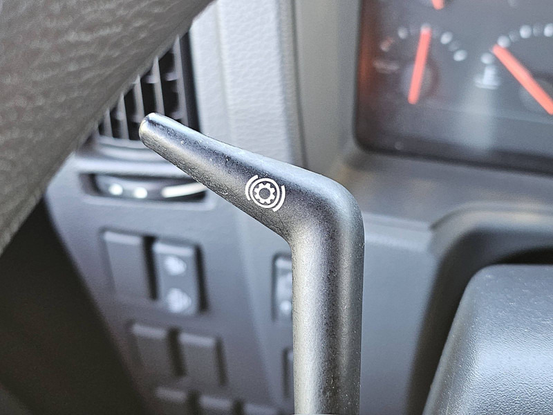 Xe tải hộp Volvo FL 220.12 AIRCO LIFT SIDE DOOR: hình 11 Xe tải hộp Volvo FL 220.12 AIRCO LIFT SIDE DOOR: hình 11