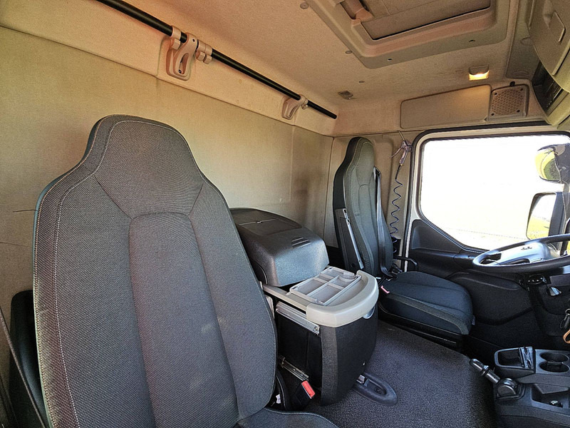 Xe tải hộp Volvo FL 220.12 AIRCO LIFT SIDE DOOR: hình 14 Xe tải hộp Volvo FL 220.12 AIRCO LIFT SIDE DOOR: hình 14