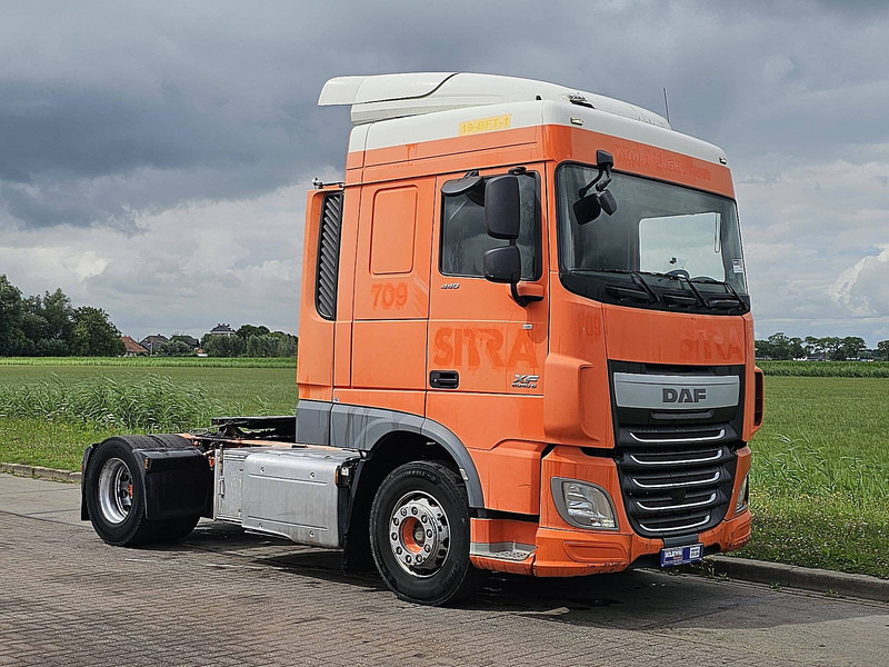 DAF XF 440 - Xe đầu kéo: hình 5 DAF XF 440 - Xe đầu kéo: hình 5