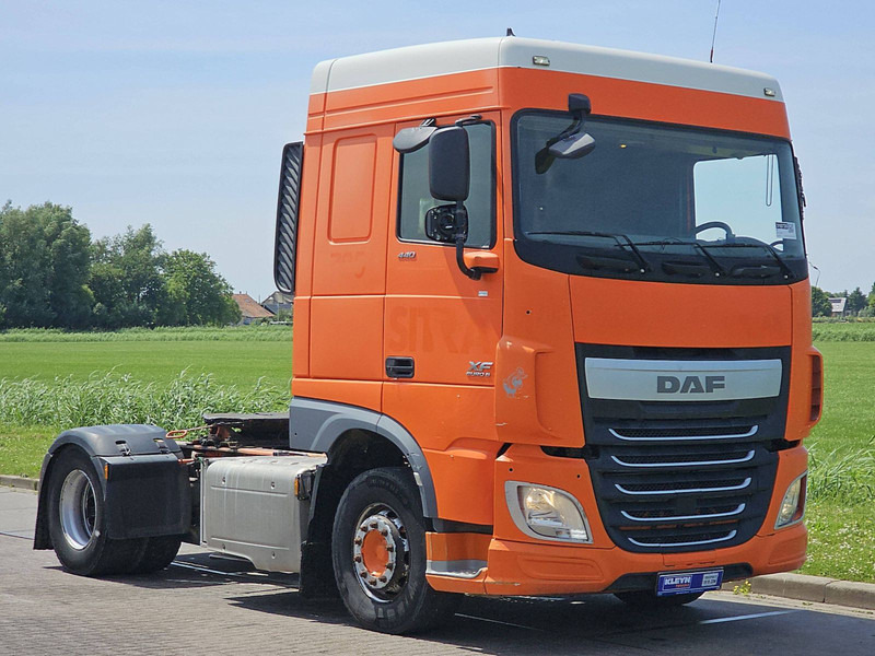 DAF XF 440 SPACECAB MANUAL - Xe đầu kéo: hình 5 DAF XF 440 SPACECAB MANUAL - Xe đầu kéo: hình 5