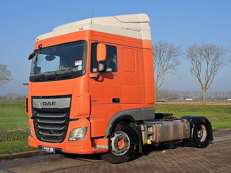 DAF XF 450 - Xe đầu kéo: hình 2 DAF XF 450 - Xe đầu kéo: hình 2