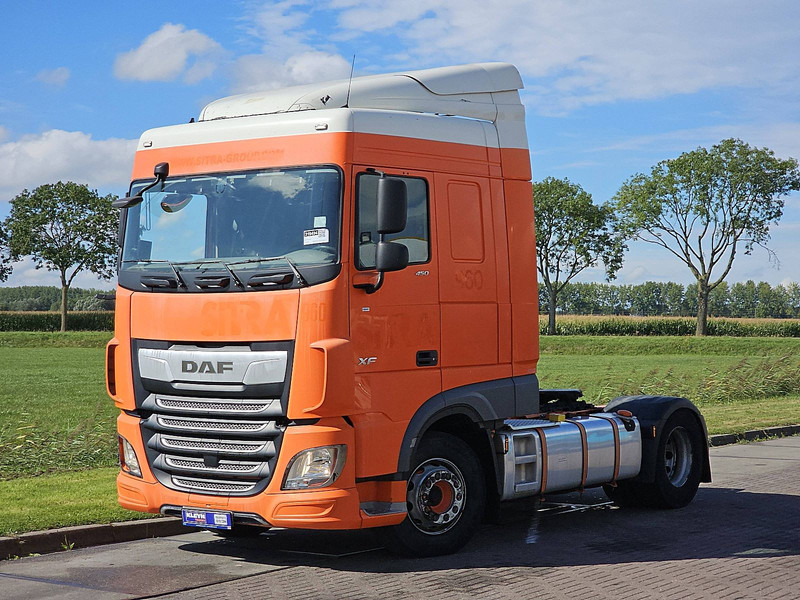 DAF XF 450 SPACECAB 2X TANK - Xe đầu kéo: hình 2 DAF XF 450 SPACECAB 2X TANK - Xe đầu kéo: hình 2