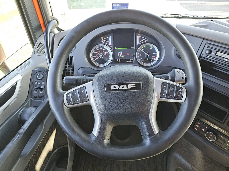 Xe đầu kéo DAF XF 450 SPACECAB 2X TANK: hình 11
