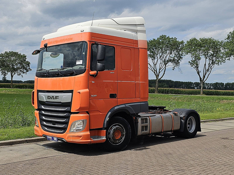 DAF XF 450 SPACECAB 2X TANK - Xe đầu kéo: hình 2 DAF XF 450 SPACECAB 2X TANK - Xe đầu kéo: hình 2