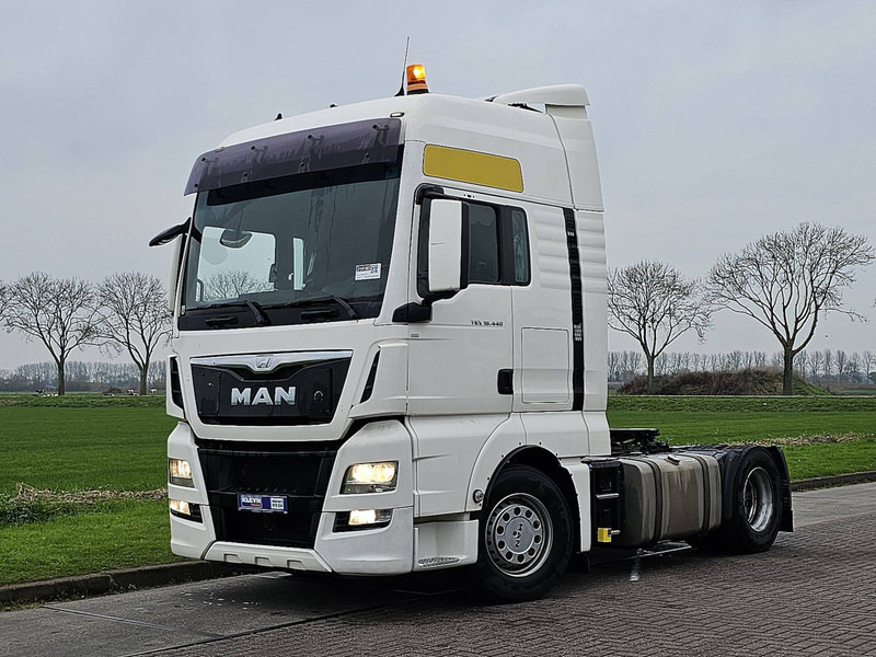 MAN 18.440 TGX XXL 2X TANK INTARDER - Xe đầu kéo: hình 2 MAN 18.440 TGX XXL 2X TANK INTARDER - Xe đầu kéo: hình 2