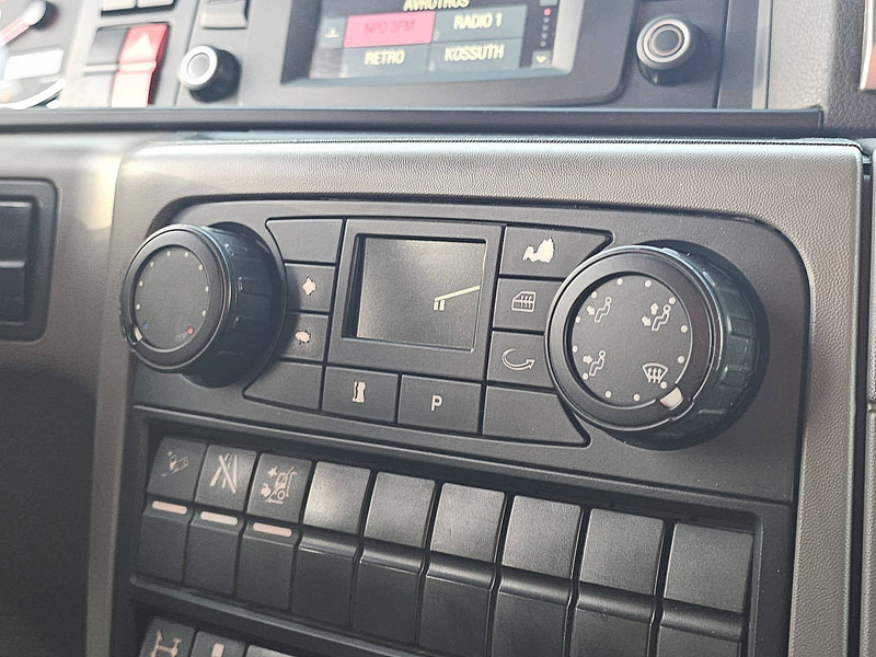 Xe đầu kéo MAN 18.460 TGX kipphydaulik: hình 12