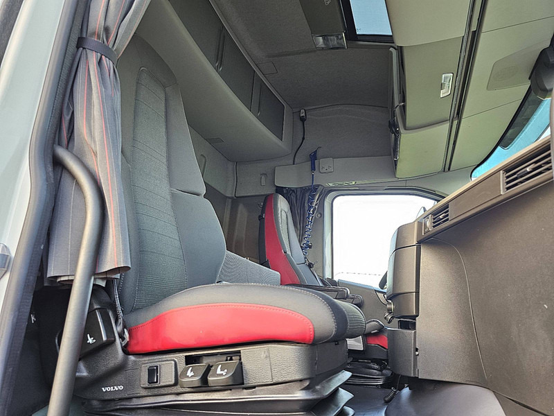 Xe đầu kéo Volvo FH 460 ALCOA'S I-SEE ACC: hình 7