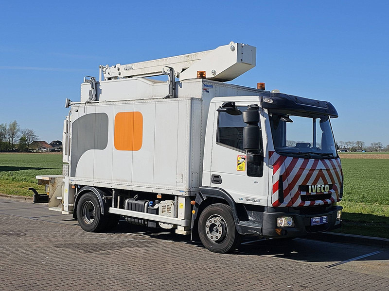 Iveco 120E18 EUROCARGO COMET 151TAL 15.5M - Xe tải: hình 5 Iveco 120E18 EUROCARGO COMET 151TAL 15.5M - Xe tải: hình 5