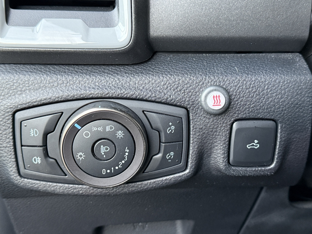 Ford Ranger 2.0L Ecoblue Raptor DoKa 4x4 Standheizung - SUV: hình 5 Ford Ranger 2.0L Ecoblue Raptor DoKa 4x4 Standheizung - SUV: hình 5