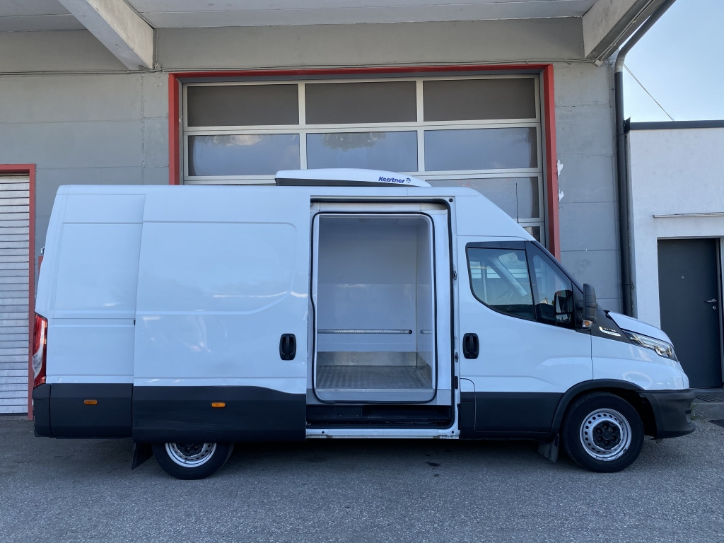 Iveco Daily 35S14 Hi-Matic Klimaautom. Kerstner 206 RA - Xe van đông lạnh: hình 3 Iveco Daily 35S14 Hi-Matic Klimaautom. Kerstner 206 RA - Xe van đông lạnh: hình 3