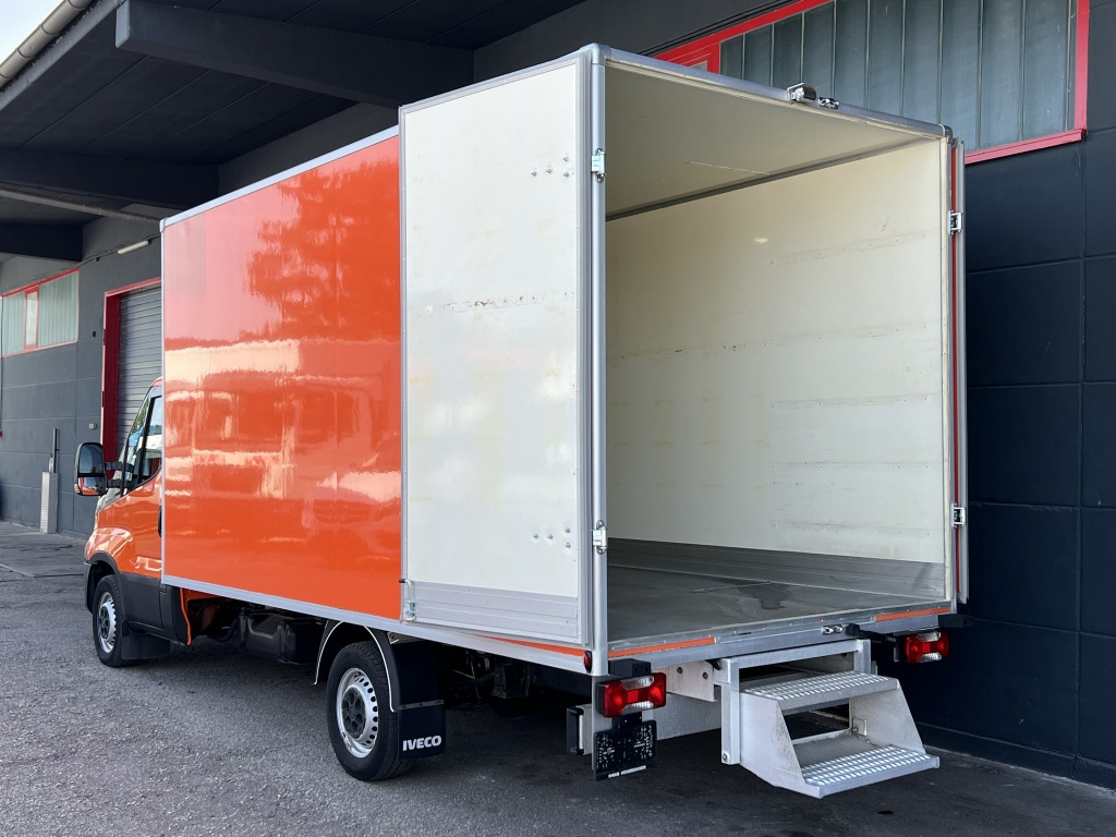 Iveco Daily 35S14 MAXI 4,35m Portaltüren Klima Kamera - Xe tải nhỏ thùng kín: hình 4 Iveco Daily 35S14 MAXI 4,35m Portaltüren Klima Kamera - Xe tải nhỏ thùng kín: hình 4