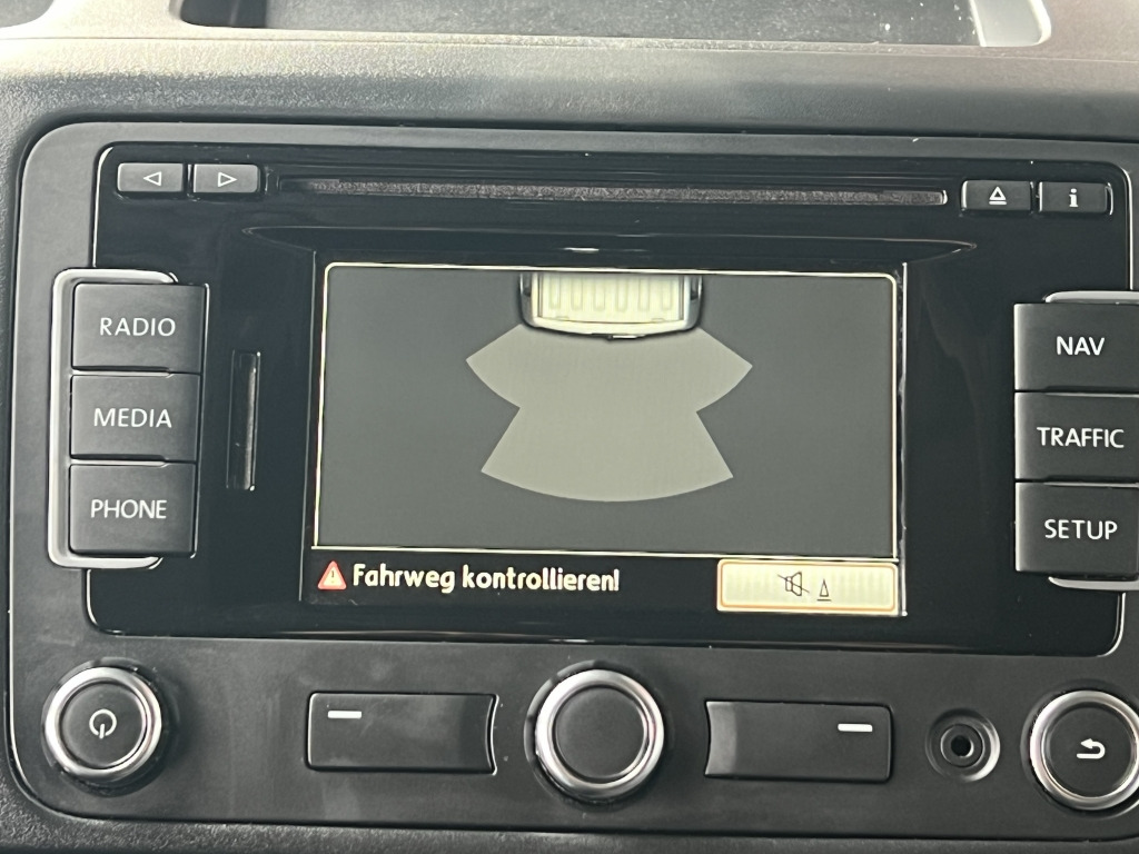 VW T5 Kombi 2,0 TDI BlueMotion Klima 9-Sitzer - Xe hơi: hình 4 VW T5 Kombi 2,0 TDI BlueMotion Klima 9-Sitzer - Xe hơi: hình 4