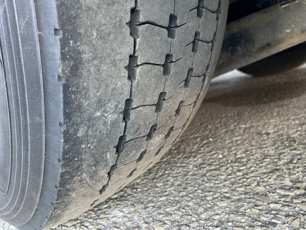 MAN TGX 18.440 EEV Klimaaut. Motorbremse Mega Jumbo - Xe đầu kéo: hình 5 MAN TGX 18.440 EEV Klimaaut. Motorbremse Mega Jumbo - Xe đầu kéo: hình 5