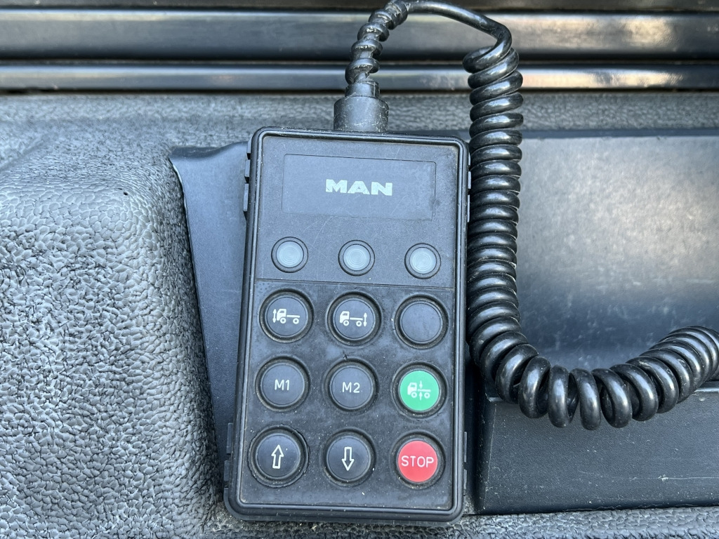 MAN TGX 18.440 FSA EEV Klimaaut. Motorbremse MEGA - Xe đầu kéo: hình 3 MAN TGX 18.440 FSA EEV Klimaaut. Motorbremse MEGA - Xe đầu kéo: hình 3
