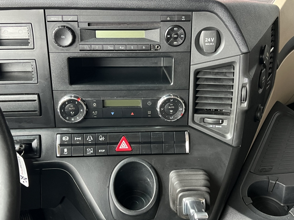 Mercedes-Benz Actros 1843 Klima Retarder ACC-Abstandstempomat - Xe đầu kéo: hình 3 Mercedes-Benz Actros 1843 Klima Retarder ACC-Abstandstempomat - Xe đầu kéo: hình 3