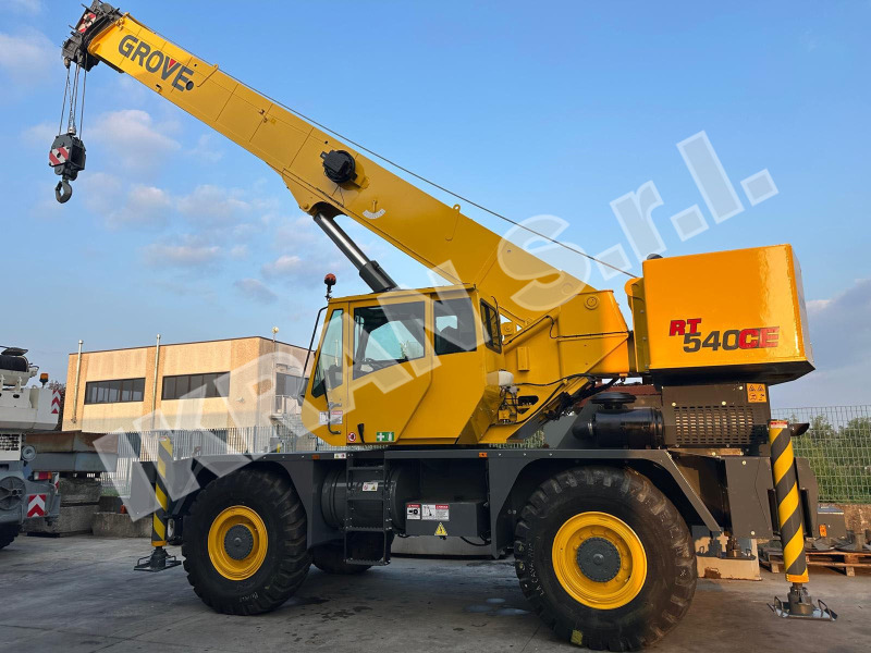 Grove RT540CE - Cẩu địa hình: hình 1 Grove RT540CE - Cẩu địa hình: hình 1