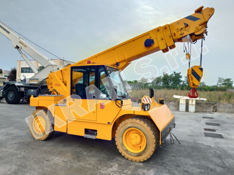 Ormig 16 TME - Cẩu bánh lốp: hình 1 Ormig 16 TME - Cẩu bánh lốp: hình 1