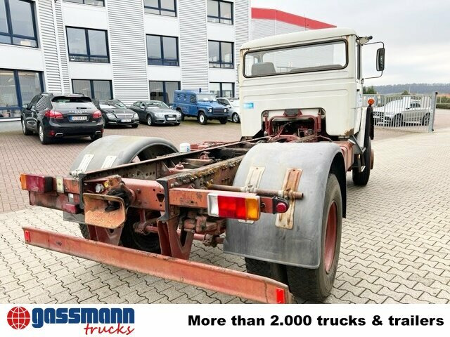 Xe cẩu tự hành Iveco 150-16 4x2: hình 10 Xe cẩu tự hành Iveco 150-16 4x2: hình 10